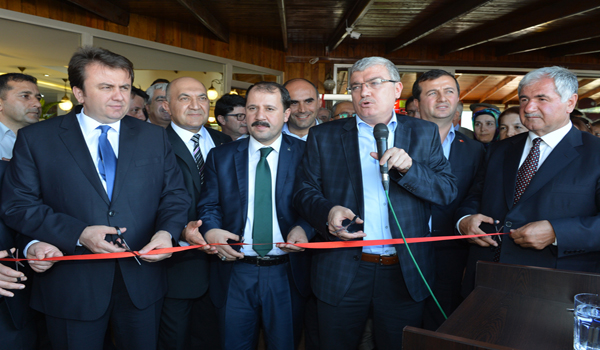 BAŞKAN ERKOÇ AÇILIŞLARA KATILDI