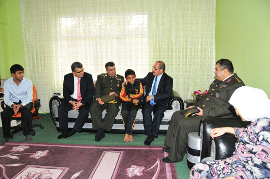 BAYRAM AREFESİNDE ŞEHİT AİLELERİ ZİYARET EDİLDİ