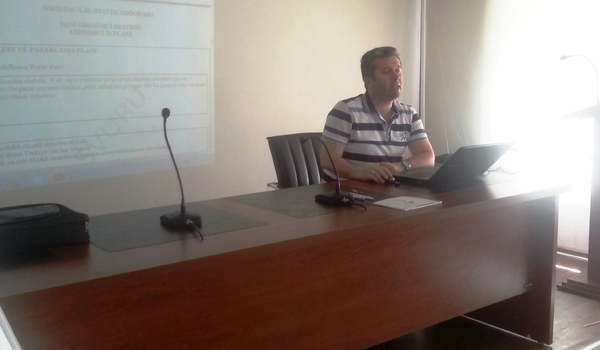 KSÜ KAGİM- İŞKUR- KOSGEB İŞBİRLİĞİYLE YAPILMAKTA UYGULAMALI GİRİŞİMCİLİK EĞİTİMLERİ