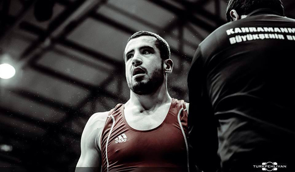 BÜYÜKŞEHİR BELEDİYESPOR GÜREŞÇİSİ DÜNYA ÜÇÜNCÜSÜ