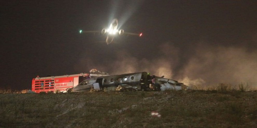 Ünlü şarkıcının eşi şans eseri o jette değildi!