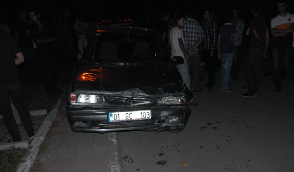 PARK HALİNDEKİ ARAÇLARA ÇARPTI