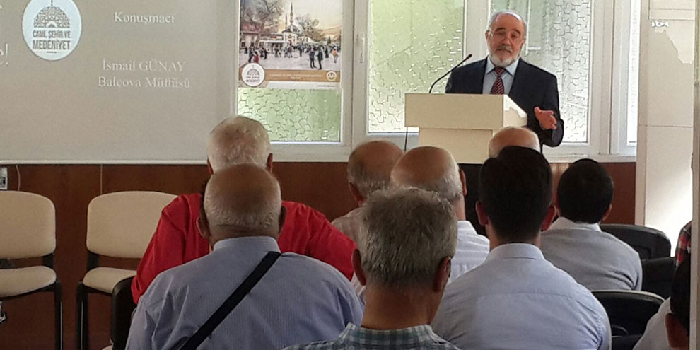 Balçova İlçe müftülüğünde camiler haftası konferansı
