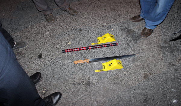 POLİS ARACINA SİLAHLI SALDIRI İDDİASI