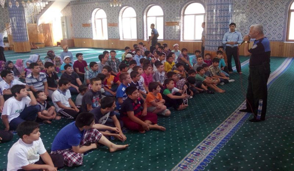 POLİS ÇOCUKLARI UYARDI