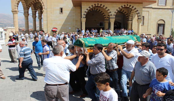 İNTİHAR EDEN POLİS MEMURU TOPRAĞA VERİLDİ