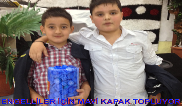 ENGELLİLER İÇİN MAVİ KAPAK TOPLUYOR