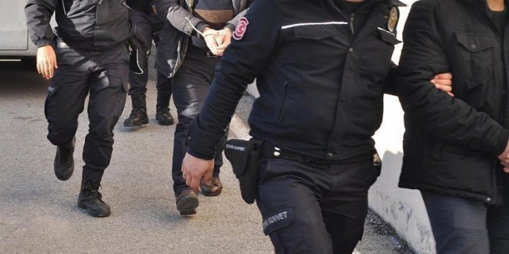 2 ilde düğmeye basıldı! 13 kişi yakalandı