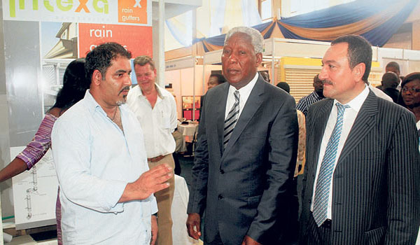 DUBAİ'DEN YATIRIM DAVETİ