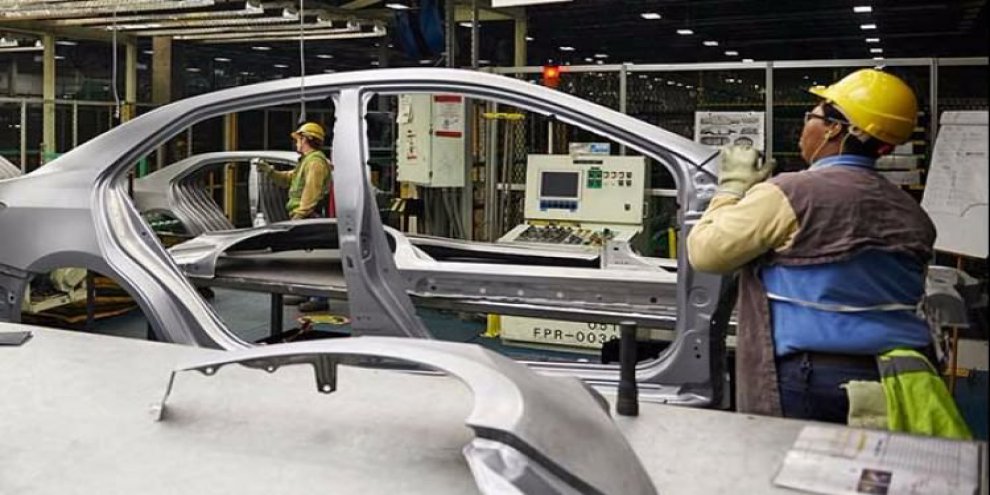 Toyota, Japonya'da üretimi donduruyor