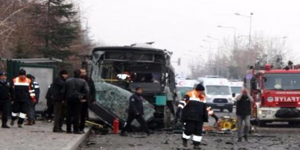 Şoför 'Yaşasın Başkan Apo' diye slogan atmış!