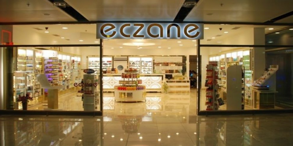 Eczacılar mercek altına alınıyor