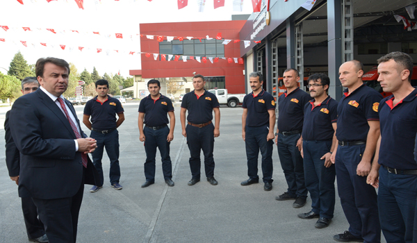 BAŞKAN ERKOÇ, PERSONELLERLE BAYRAMLAŞTI