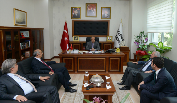 MAHMUT BEYAZIT TAN BAŞKAN NECATİ OKAY A ZİYARET