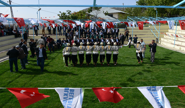 DULKADİROĞLU BELEDİYESİNDEN SPOR TESİSİ AÇILIŞI