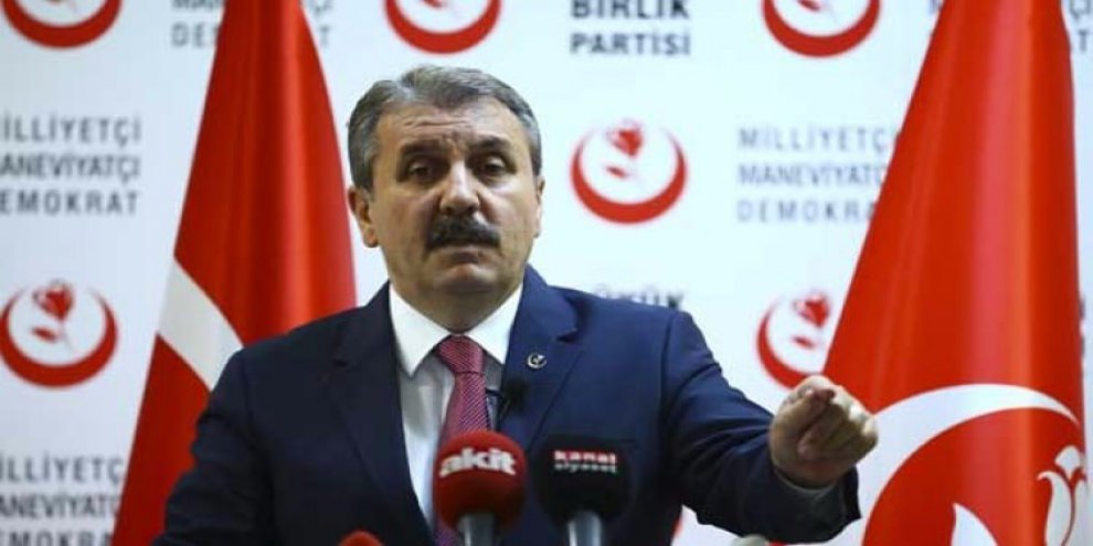 Destici'den Akşener yorumu