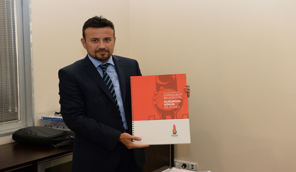 ONİKİŞUBAT BELEDİYESİ KURUMSAL KİMLİĞİNE KAVUŞTU