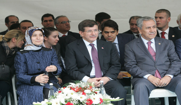 BAŞBAKAN AHMET DAVUTOĞLU, TOPLU AÇILIŞ TÖRENİNE KATILDI