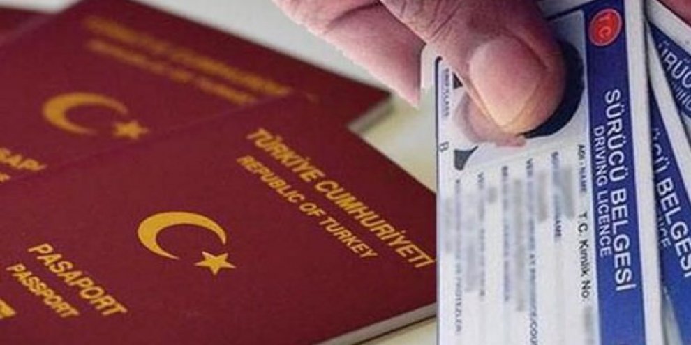 Pasaport ve ehliyet alacaklar dikkat!Süre uzatıldı