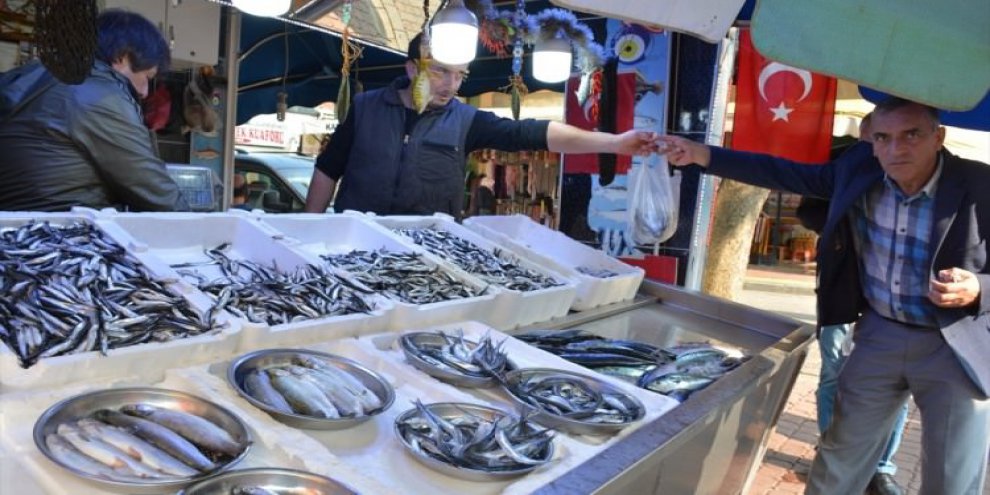 Fiyatı 15 liradan 5 liraya düştü!