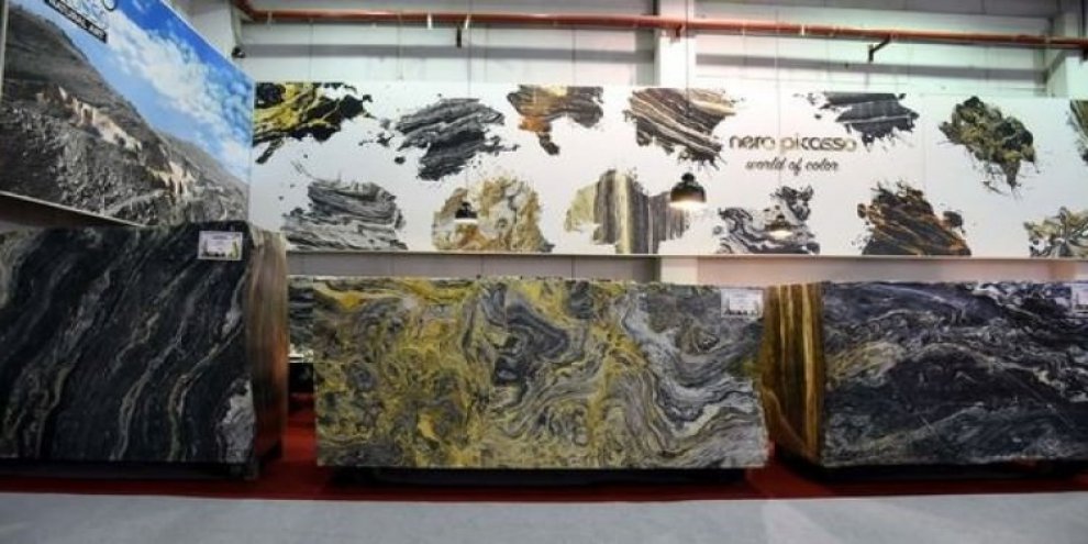 "Nero Picasso" mermeri için sıraya giriyorlar