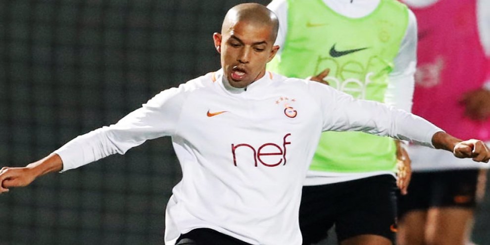Feghouli'den flaş Olcay Şahan açıklaması!