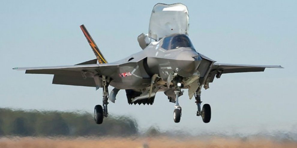 F-35 yalanına oksijen maskesi