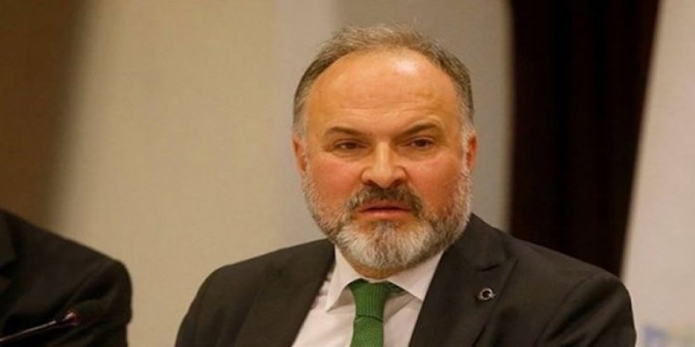 'Türkiye diğer ülkelerden ayrışan açık veriyor'