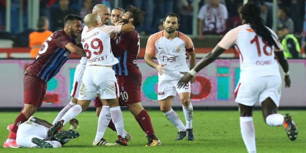 Galatasaray harekete geçti! Feghouli...