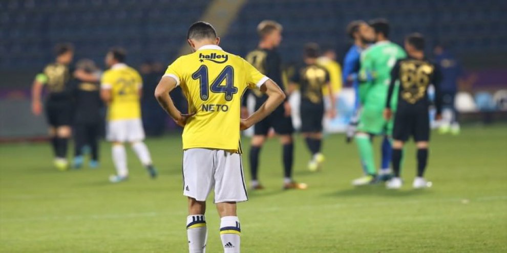 Son 27 yılın en kötü Fenerbahçe'si