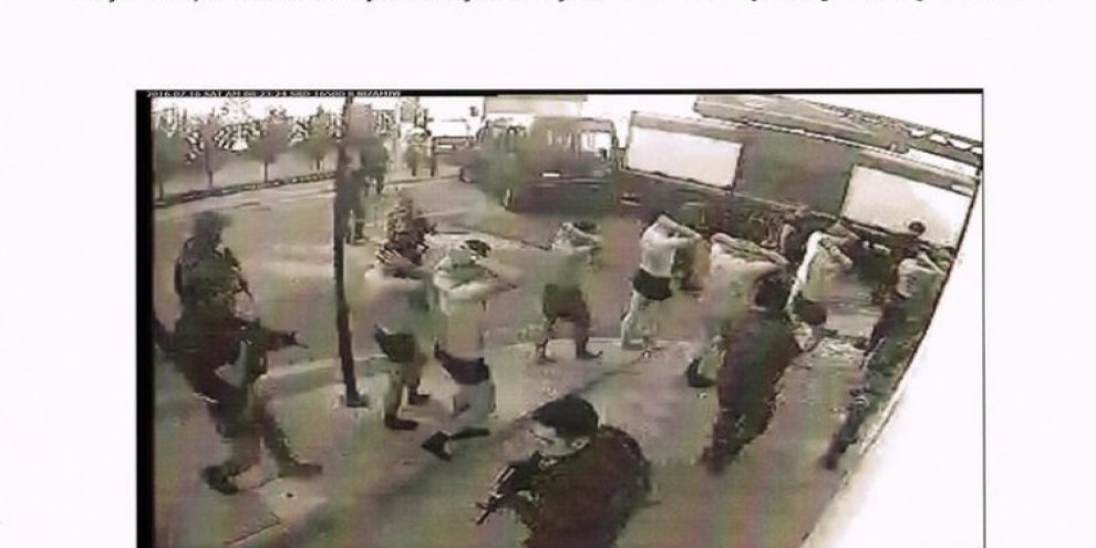 FETÖ'cü hainlerin hiç görülmeyen fotoğrafları