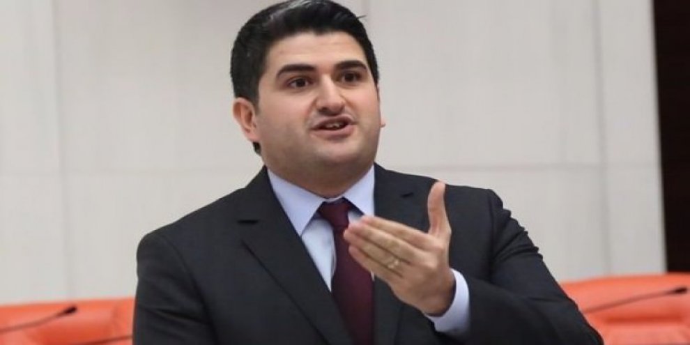 Yine CHP! Beşitaş'ı tebrik edip, AK Parti'ye...