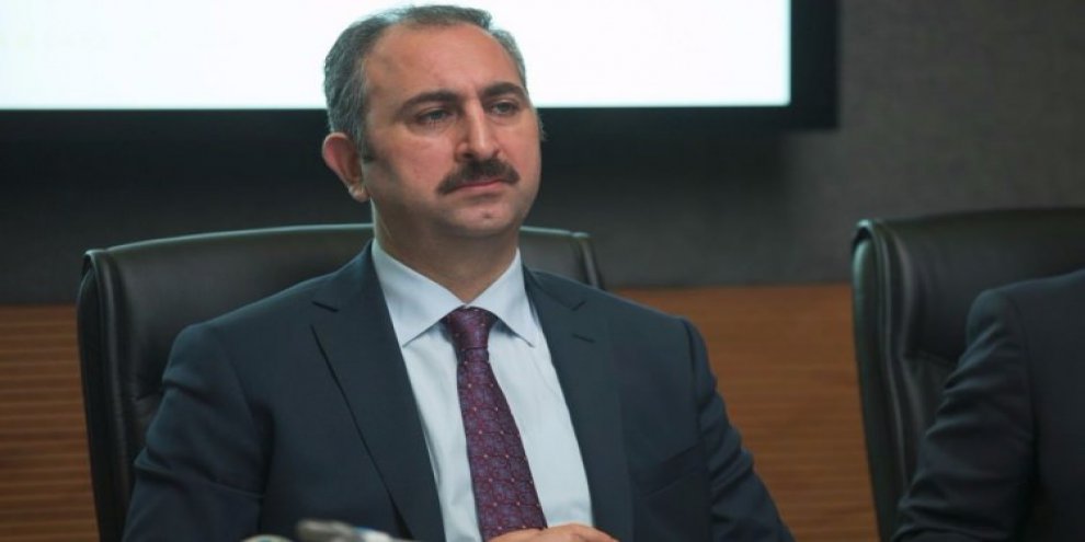 Bakan'dan itiraf! Bir hukukçu olarak beni üzüyor