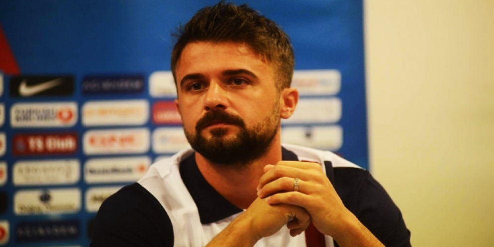 Onur Kıvrak: Futbolu bırakırım...