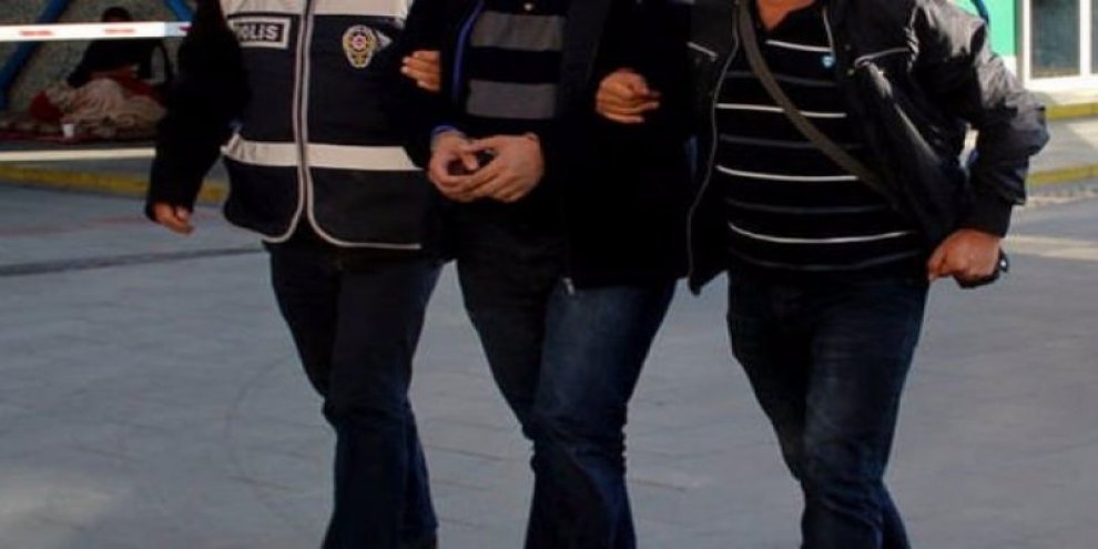 Cezaevi müdürüne suikast girişimi!