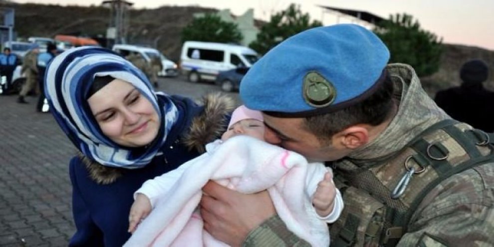 180 komando dualarla El Bab'a uğurlandı