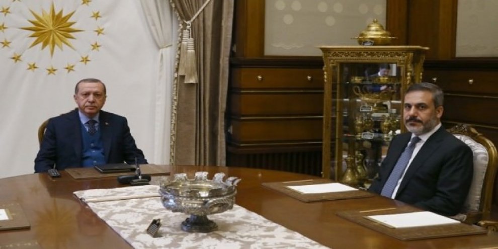 MİT Müsteşarı Hakan Fidan Beştepe'de!