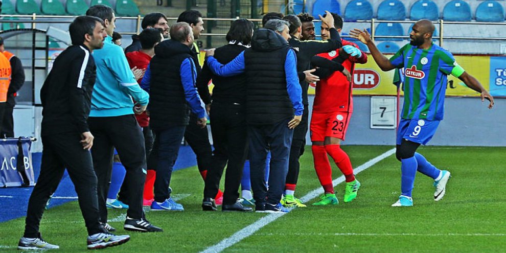 Kweuke şov yaptı! Rize galibiyete koştu