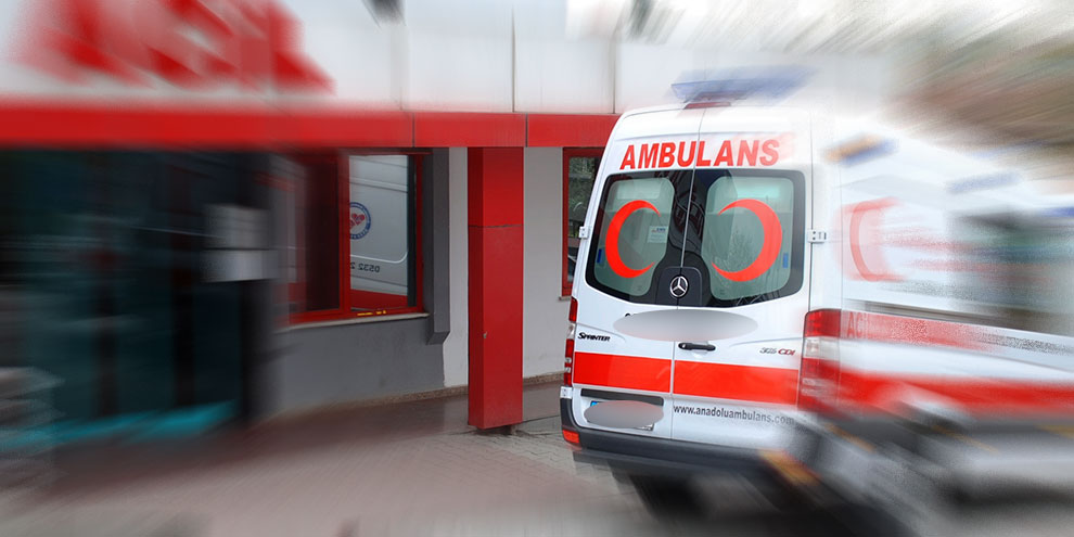 TEM’de feci kaza: Yaralı polisler var...