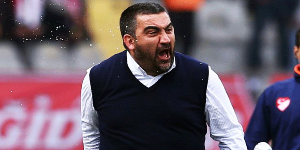 'Ümit Özat, taraftar baba-oğula saldırdı'