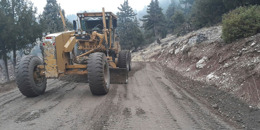 Emiruşağı yolunda stabilize çalışması