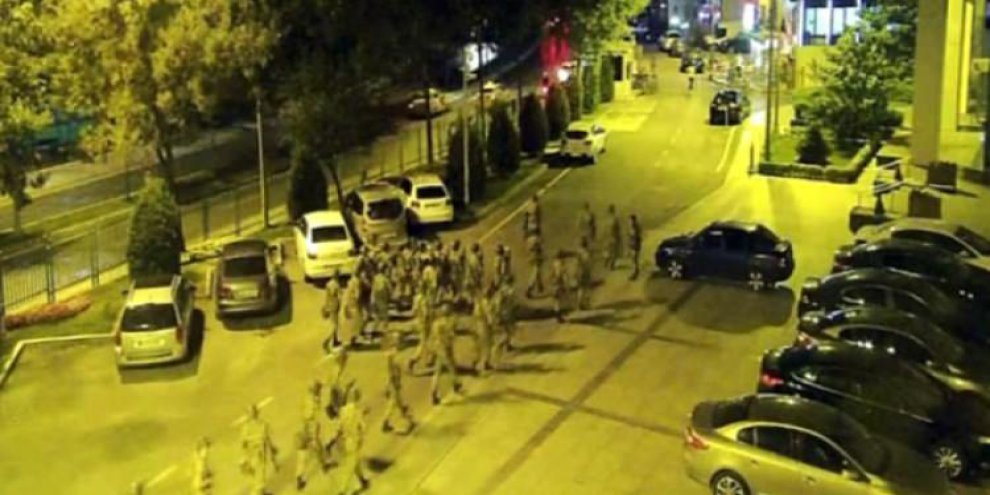 AK Parti'yi işgal girişimi davasında karar çıktı