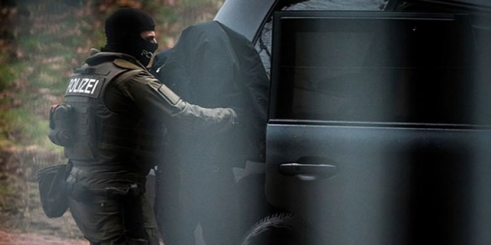 Almanya'yı kana bulayacaktı! O DEAŞ'lı yakalandı