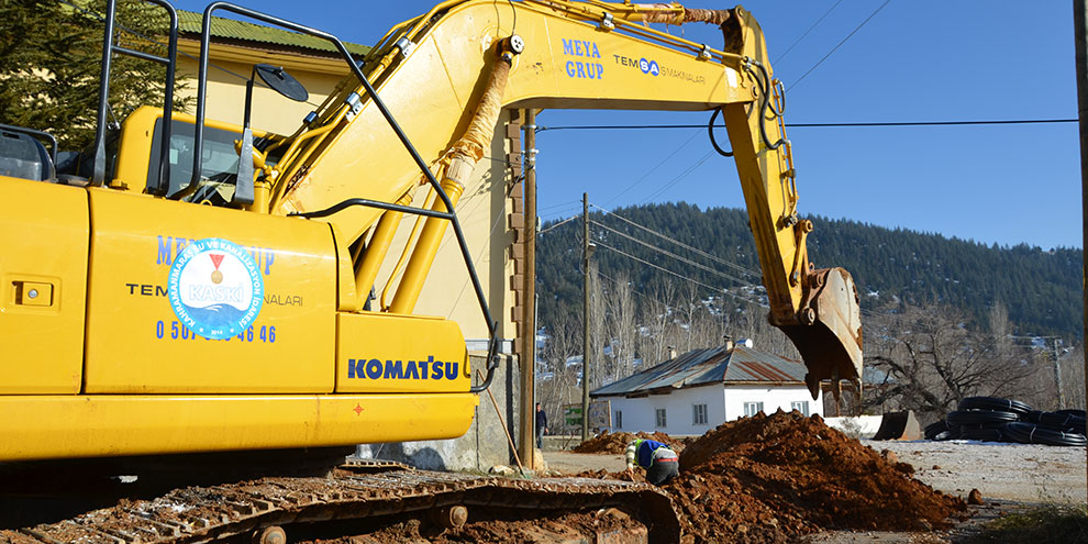 Mehmetbey'in içme suyu şebekesi yenileniyor