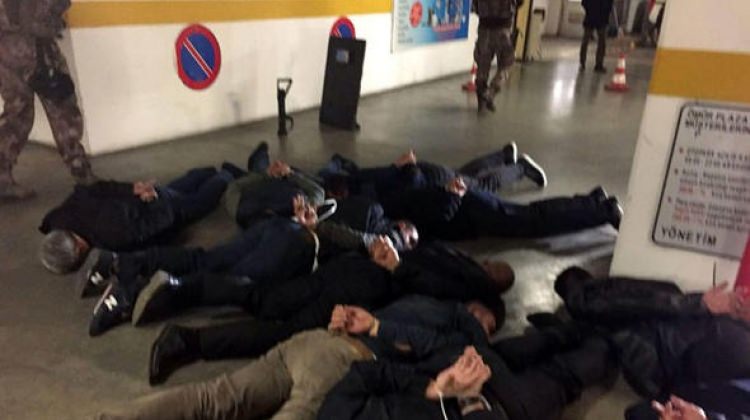 Polisten 'Şirinler' çetesine şok operasyon