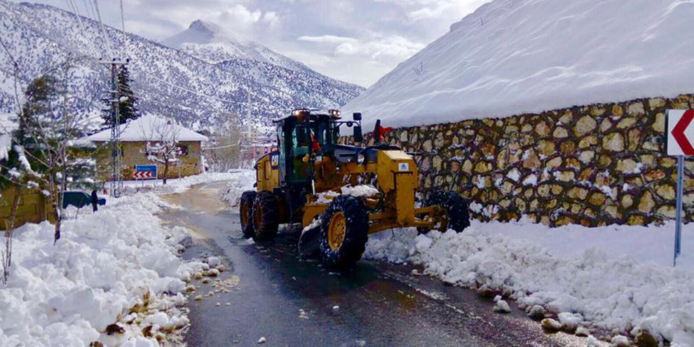 Onikişubat Belediyesi Kuzey mahallelerinde iş başında