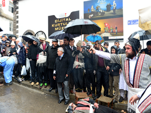 SÜTÇÜ İMAM OLAYI CANLANDIRILDI