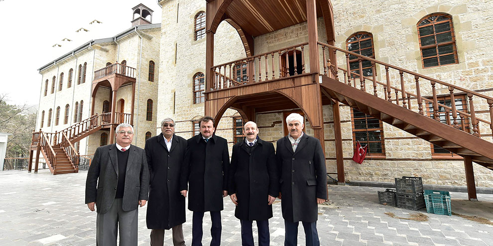 Başkan Erkoç Yedi Güzel Adam Edebiyat Müzesi’nde