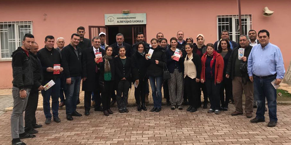 Çiftçi eğitimlerini aralıksız sürdürüyor