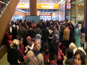 KAHRAMAN BEBEKLER YARIŞTI